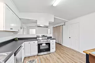 407 Dogwood Ln Ext, Travelers Rest, SC 29690 - Photo 3