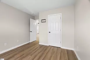 411 Portifino Ct, Boiling Springs, SC 29316 - Photo 17