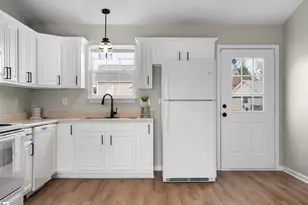 411 Portifino Ct, Boiling Springs, SC 29316 - Photo 7