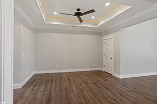 814 Campobello-Gramling School Rd, Campobello, SC 29322 - Photo 5