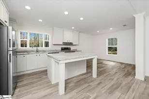 295 N Davis Dr, Fair Play, SC 29643 - Photo 17