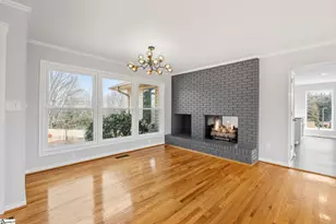 219 Fairview Dr, Greenville, SC 29609 - Photo 5