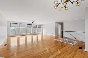 219 Fairview Dr, Greenville, SC 29609 - Photo 7