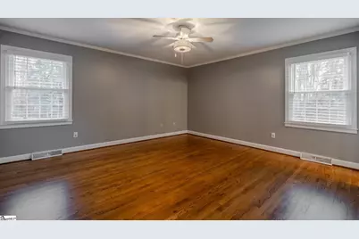 112 Hillsborough Drive, Greenville, SC 29615 - Photo 3