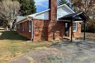 228 Green Ridge Dr, Moore, SC 29369 - Photo 3