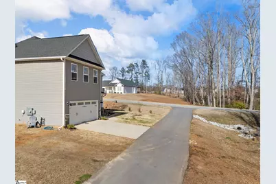 610 Circinae Road, Cowpens, SC 29330 - Photo 3