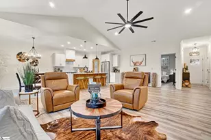 110 Baker Ct, Easley, SC 29640 - Photo 7