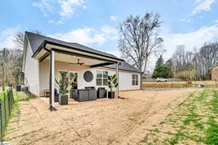 110 Baker Ct, Easley, SC 29640 - Photo 37