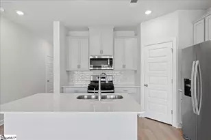 129 Kerwin Ct, Greer, SC 29651 - Photo 7