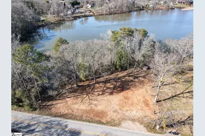 438 Berry Shoals Road, Duncan, SC 29334 - Photo 3