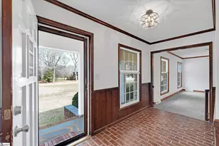 2114 Karen Ln, Anderson, SC 29626 - Photo 3