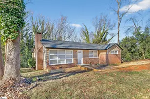 326 Merideth Cir, Spartanburg, SC 29306 - Photo 1