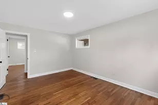 326 Merideth Cir, Spartanburg, SC 29306 - Photo 9