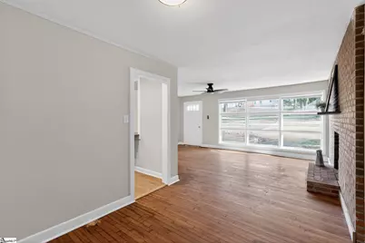 326 Merideth Circle, Spartanburg, SC 29306 - Photo 5