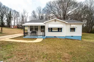 31 Pine Grove Ln, Greenville, SC 29617 - Photo 1