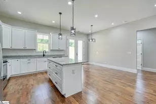 82 Old Schoolhouse Rd, Spartanburg, SC 29307 - Photo 3