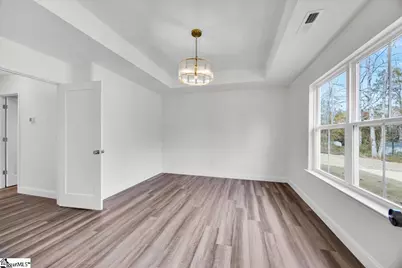 275 Ragan Street, Campobello, SC 29322 - Photo 15