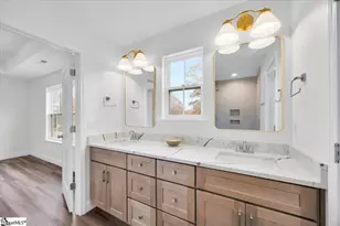 275 Ragan St, Campobello, SC 29322 - Photo 17