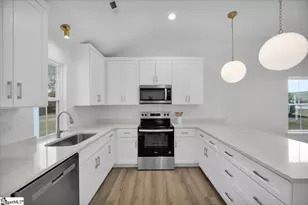 269 Ragan St, Campobello, SC 29322 - Photo 13