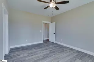 337 Jackson Grove Rd, Travelers Rest, SC 29690 - Photo 9