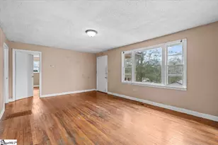 213 Caulder Cir, Spartanburg, SC 29306 - Photo 3