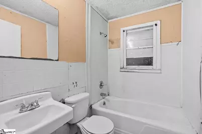 213 Caulder Circle, Spartanburg, SC 29306 - Photo 7