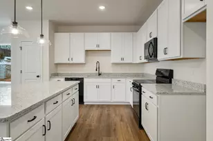 23 Lone Cypress St, Travelers Rest, SC 29690 - Photo 5