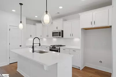 457 Amaryllis Lane, Woodruff, SC 29388 - Photo 5