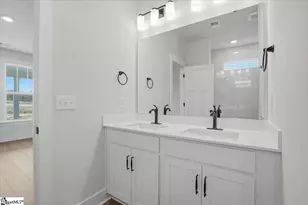 457 Amaryllis Ln, Woodruff, SC 29388 - Photo 15