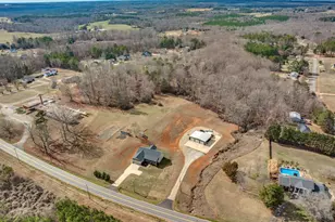 1529 Old Post Rd, Gaffney, SC 29341 - Photo 45