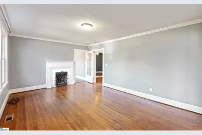 19 Keowee Avenue, Greenville, SC 29605 - Photo 9