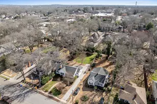 19 Keowee Ave, Greenville, SC 29605 - Photo 45