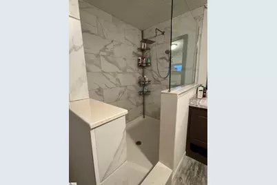 9070 Greenpond Road, Gray Court, SC 29645 - Photo 9