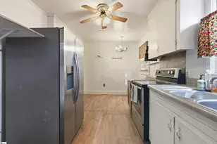 140 Simpson Ave, Woodruff, SC 29388 - Photo 5