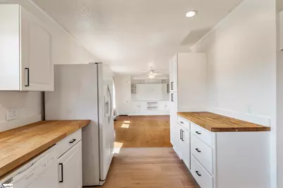 2305 W North Avenue, Anderson, SC 29625 - Photo 11