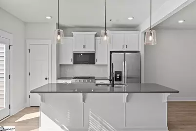 541 W Norvell Court, Spartanburg, SC 29307 - Photo 5