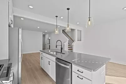 541 W Norvell Court, Spartanburg, SC 29307 - Photo 9