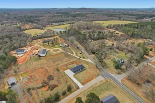 520 Holly Bush Rd, Easley, SC 29640 - Photo 39