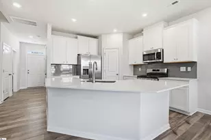 1736 Hidalgo Dr, Boiling Springs, SC 29316 - Photo 5