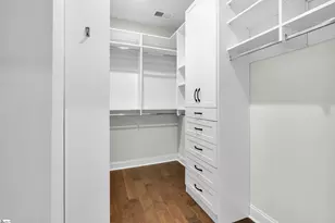 31 Peckham St, Greenville, SC 29607 - Photo 17