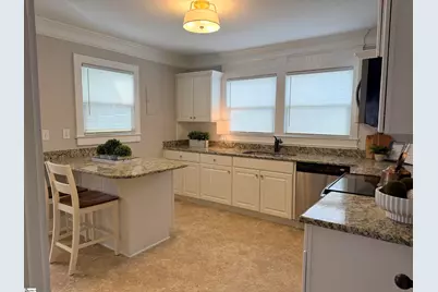 117 Hillcrest Circle, Greenville, SC 29609 - Photo 7