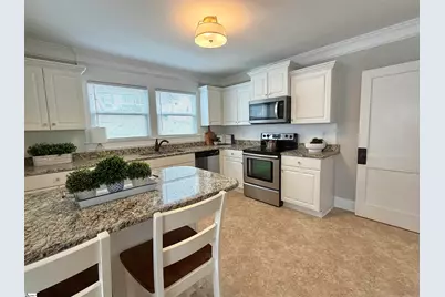 117 Hillcrest Circle, Greenville, SC 29609 - Photo 5