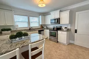 117 Hillcrest Cir, Greenville, SC 29609 - Photo 5