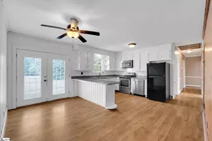 9 Forestdale Dr, Taylors, SC 29687 - Photo 19