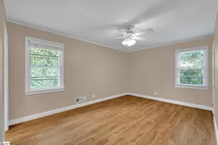 9 Forestdale Dr, Taylors, SC 29687 - Photo 13