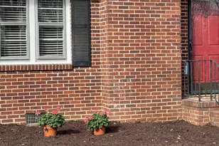 9 Forestdale Dr, Taylors, SC 29687 - Photo 3