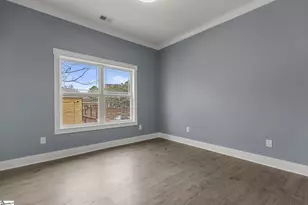 8 E St, Greenville, SC 29611 - Photo 13