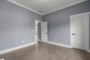 8 E St, Greenville, SC 29611 - Photo 15