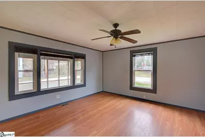 6 Lyman Street, Pelzer, SC 29669 - Photo 5