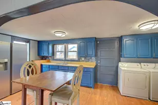 6 Lyman St, Pelzer, SC 29669 - Photo 9